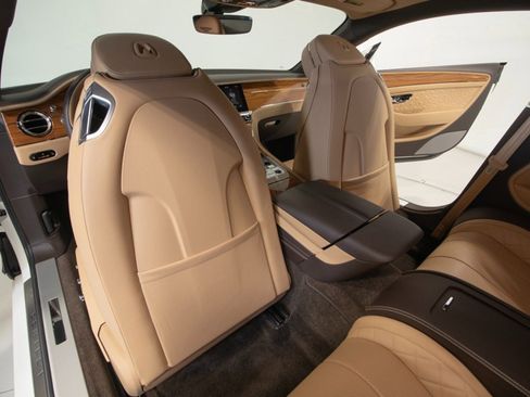 Used 2020 Bentley Continental GT V8 AWD/4WD image 39