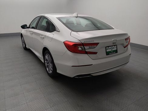 Used 2018 Honda Accord LX image 6
