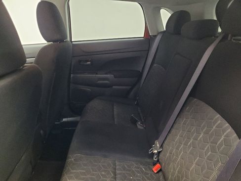 Used 2025 Mitsubishi Outlander Sport AWD image 18