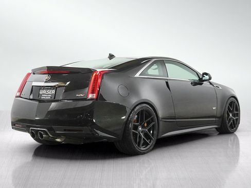 Used 2012 Cadillac CTS V RWD image 5