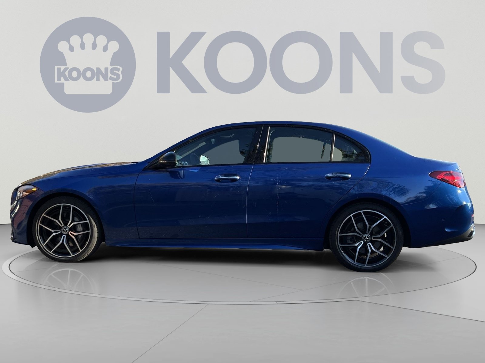 Used 2026 Mercedes-Benz C 300 4MATIC Sedan image 2