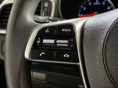 Used 2020 Kia Sorento L image 30
