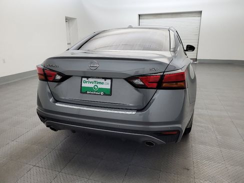 Used 2023 Nissan Altima 2.5 SV w/ SV Premium Package FWD image 7
