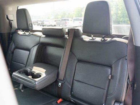 Used 2024 GMC Sierra 1500 SLT image 24