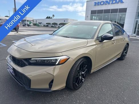 Used 2025 Honda Civic Sport image 1