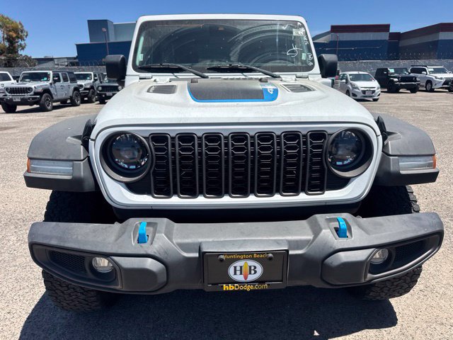 Used 2024 Jeep Wrangler Unlimited Rubicon 4xe AWD/4WD image 2
