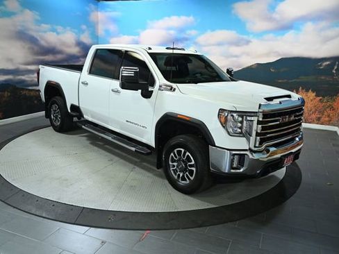 Used 2022 GMC Sierra 2500 SLT w/ SLT Convenience Package image 1