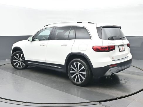 Used 2022 Mercedes-Benz GLB 250 4MATIC image 5
