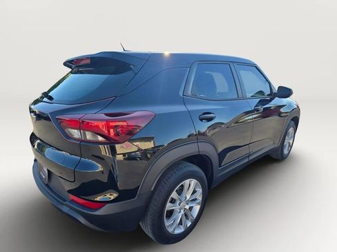 Used 2021 Chevrolet TrailBlazer LS FWD image 6