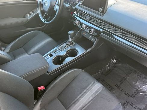 Used 2024 Honda Civic Sport image 17