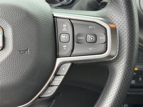New 2026 RAM 2500 Tradesman AWD/4WD image 25