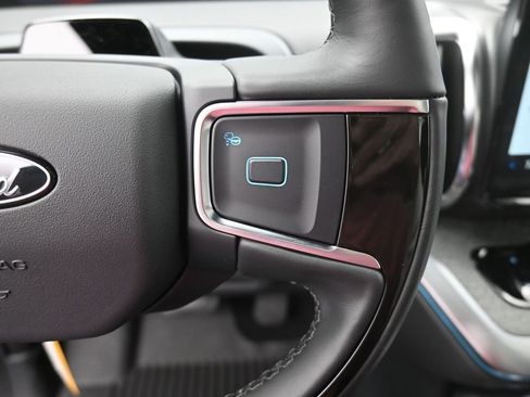 New 2025 Ford Expedition Tremor image 7