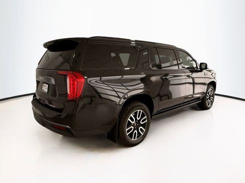 Used 2023 GMC Yukon XL AT4 w/ Technology Package image 6