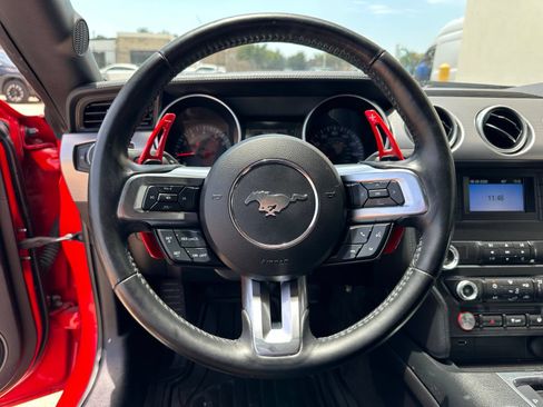 Used 2019 Ford Mustang GT RWD image 16