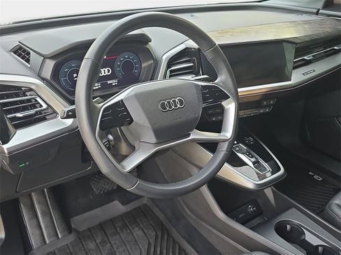 Used 2023 Audi Q4 e-tron Premium Plus image 16