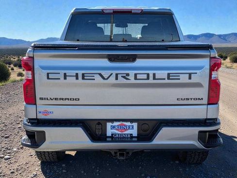 Used 2024 Chevrolet Silverado 1500 Custom w/ LPO, Dark Essentials Package image 5