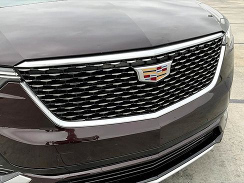 Used 2020 Cadillac XT6 Premium Luxury image 29