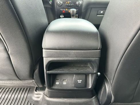 Used 2019 Ford Ranger Lariat w/ Black Appearance Package image 22