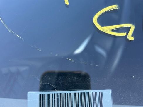 Used 2025 Subaru Ascent Premium AWD/4WD image 2