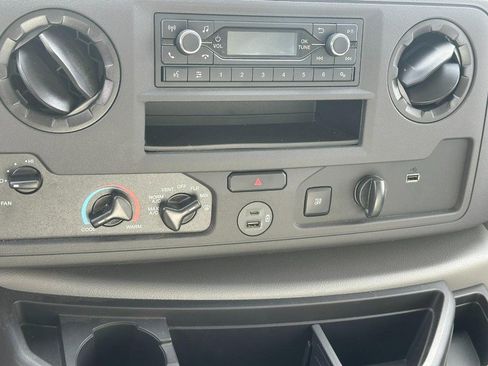 New 2024 Ford E-450 and Econoline 450 Super Duty w/ Power Windows & Locks Group image 10