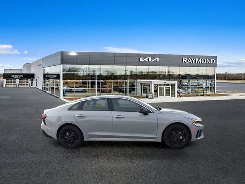 Used 2026 Kia K5 GT-Line w/ GT-Line Premium Package FWD image 2