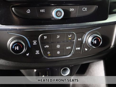 Used 2023 Chevrolet Traverse LT w/ Midnight/Sport Edition image 4