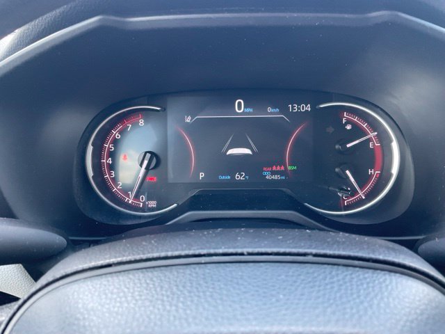 Used 2025 Toyota RAV4 XLE AWD/4WD image 17