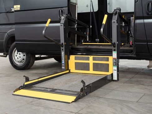 Used 2019 RAM ProMaster 2500 image 2