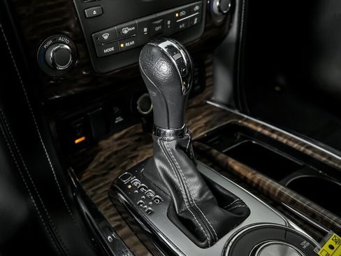 Used 2019 Nissan Armada SL w/ Premium Package image 35