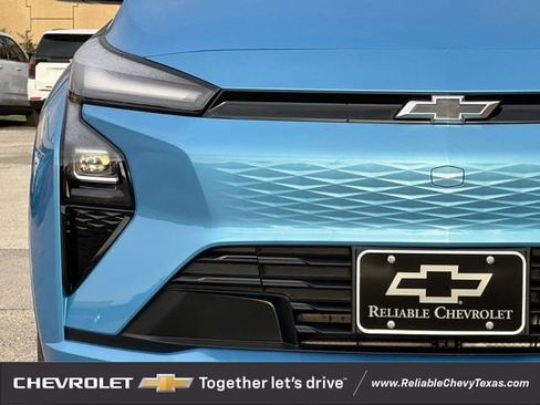 New 2027 Chevrolet Bolt LT w/ Comfort Package image 8