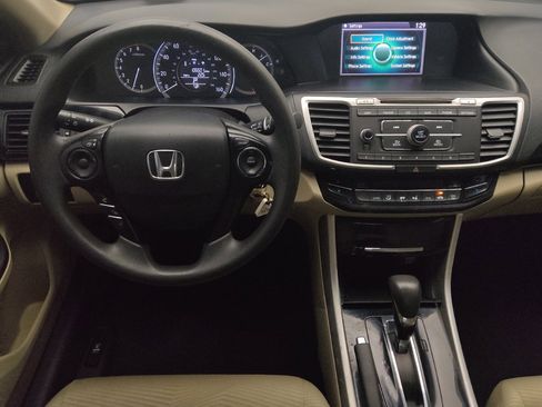 Used 2016 Honda Accord LX image 22