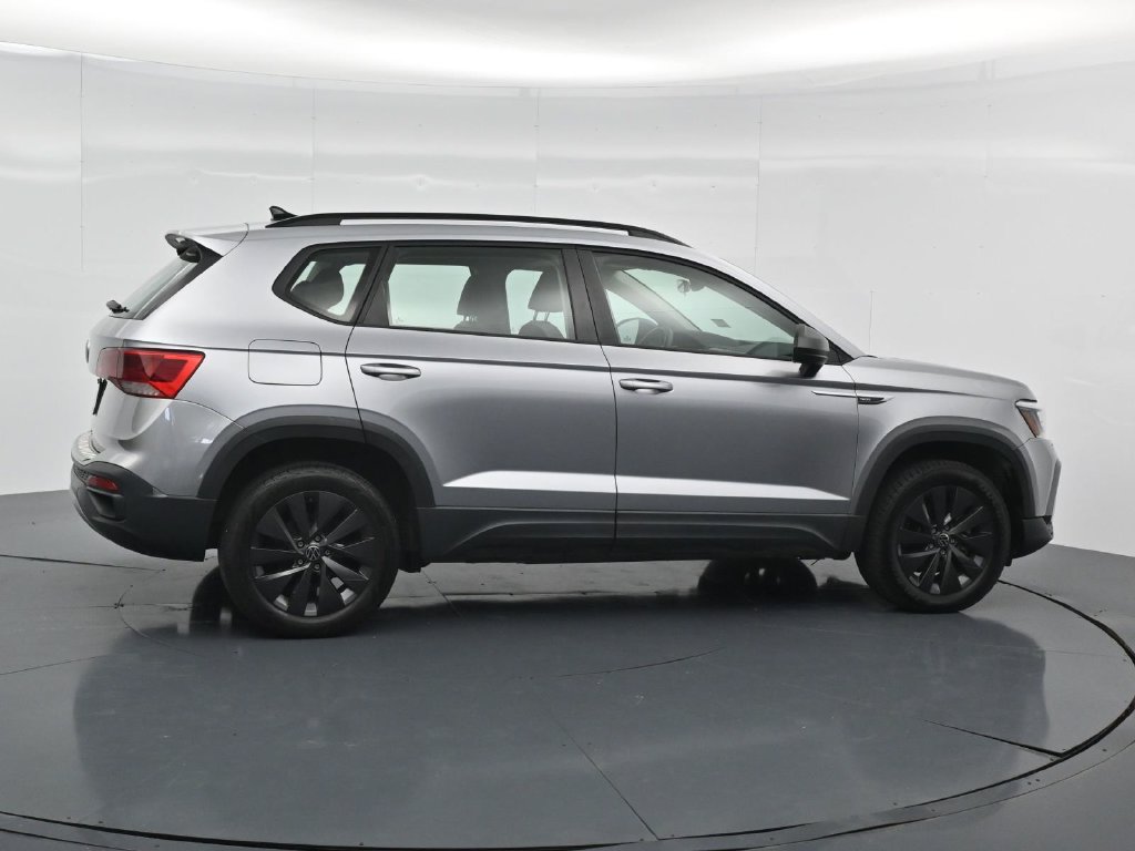 Used 2024 Volkswagen Taos S FWD image 8