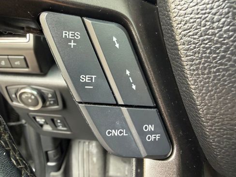 Used 2021 Ford Expedition Max Limited AWD/4WD image 13