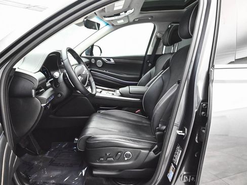 Used 2023 Genesis GV80 2.5T w/ Prestige Package image 36