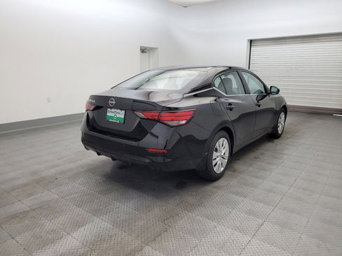 Used 2024 Nissan Sentra S FWD image 9