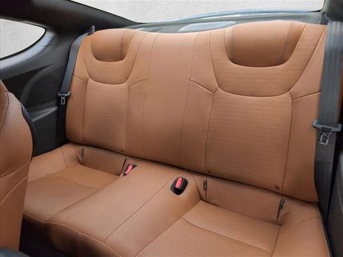 Used 2015 Hyundai Genesis 3.8 image 17