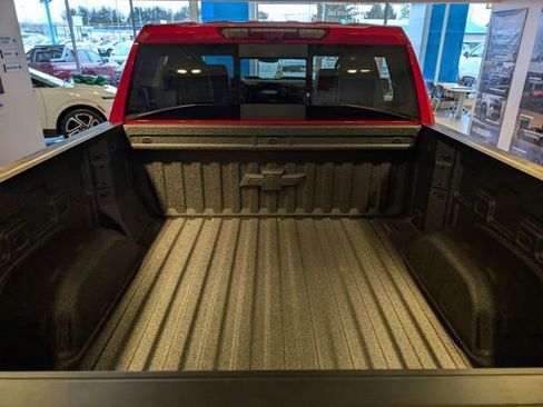 New 2026 Chevrolet Silverado 1500 ZR2 AWD/4WD image 9