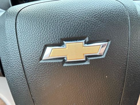 Used 2013 Chevrolet Cruze LT FWD image 20