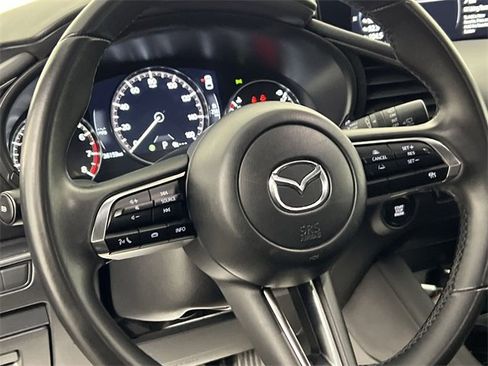 Certified 2025 MAZDA MAZDA3 s Sport image 11
