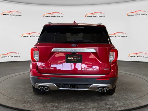 Used 2020 Ford Explorer Platinum w/ Premium Technology Package AWD/4WD image 9