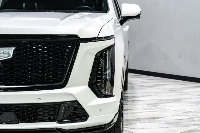 Used 2025 Cadillac Escalade V w/ LPO, Floor Liner Package AWD/4WD image 45
