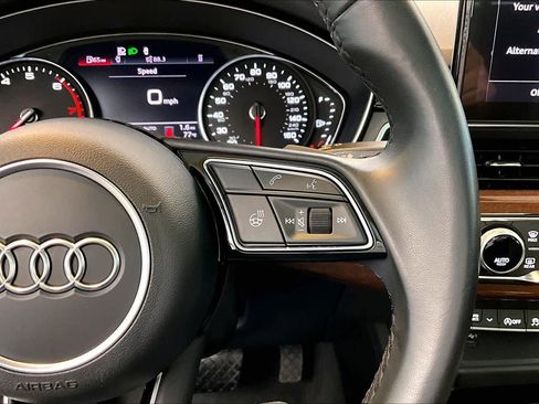 Used 2022 Audi A4 2.0T Premium w/ Convenience Package image 24