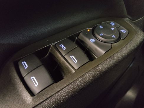 Used 2023 Chevrolet Equinox LT w/ Driver Convenience Package FWD image 27