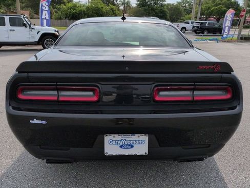 Used 2021 Dodge Challenger SRT Hellcat Redeye RWD image 5