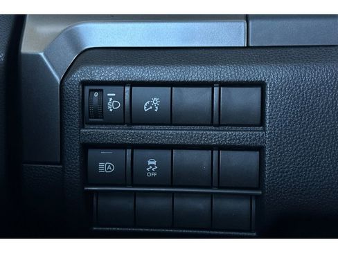 New 2025 Toyota Tacoma SR5 image 27