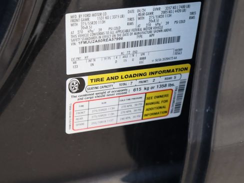 Used 2024 Ford Expedition Limited AWD/4WD image 30