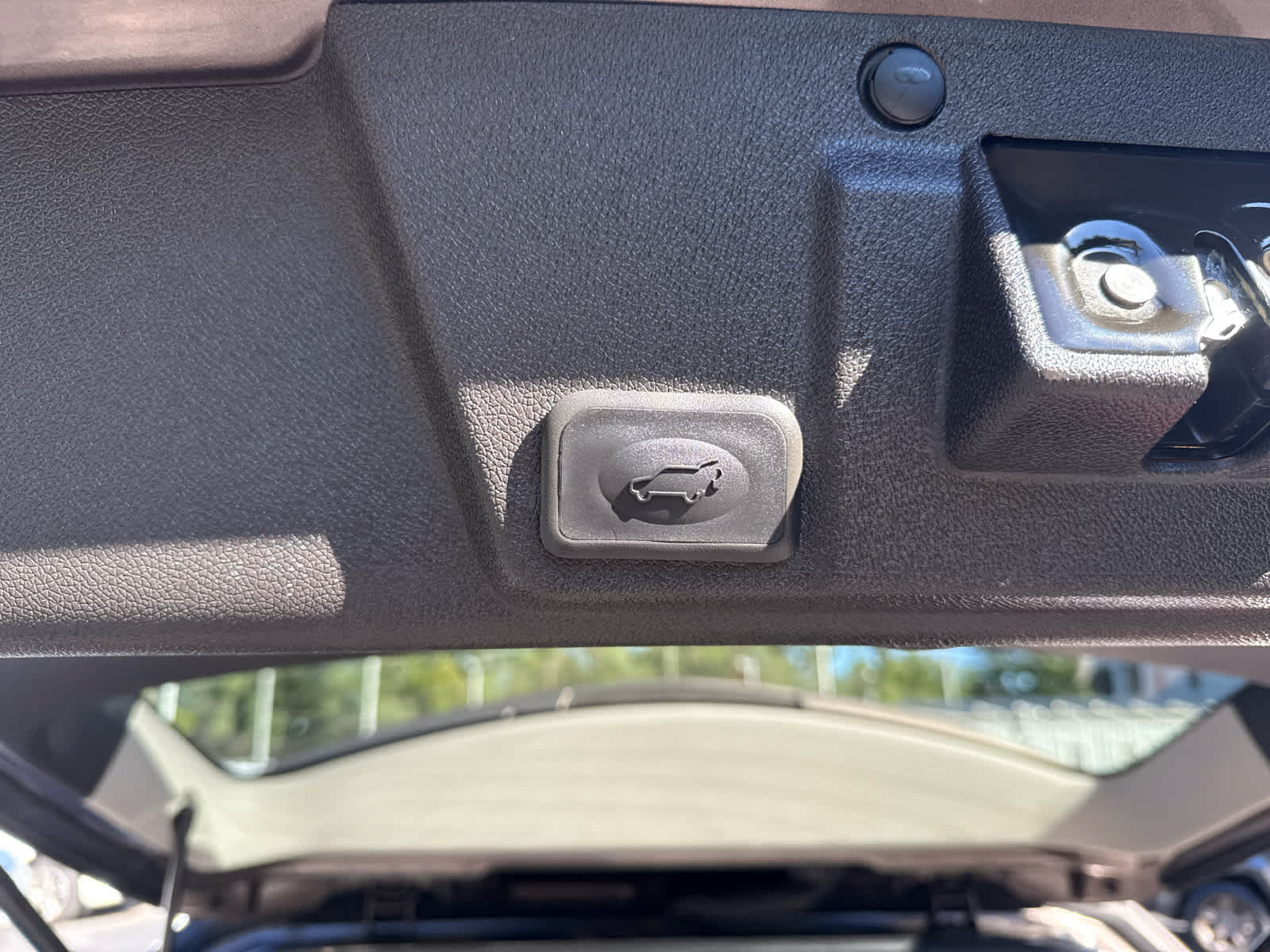 Used 2009 Chevrolet Traverse LT FWD image 18