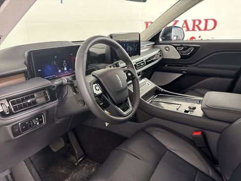 New 2025 Lincoln Aviator Reserve w/ Luxury Package image 14