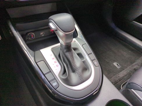 Certified 2022 Kia Forte GT-Line FWD image 34