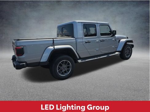 Used 2020 Jeep Gladiator Overland w/ LED Lighting Group AWD/4WD image 5